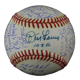 Amazing Baseball Signed By Every Pitcher Who Threw A Perfect Game In Past 90 Years(18 Signatures)